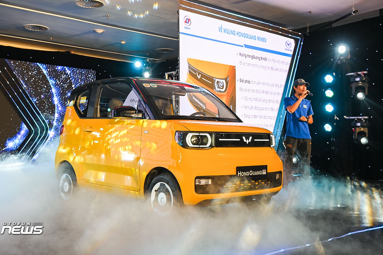 Giá lăn bánh Wuling Hongguang Giá lăn bánh Wuling Hongguang
