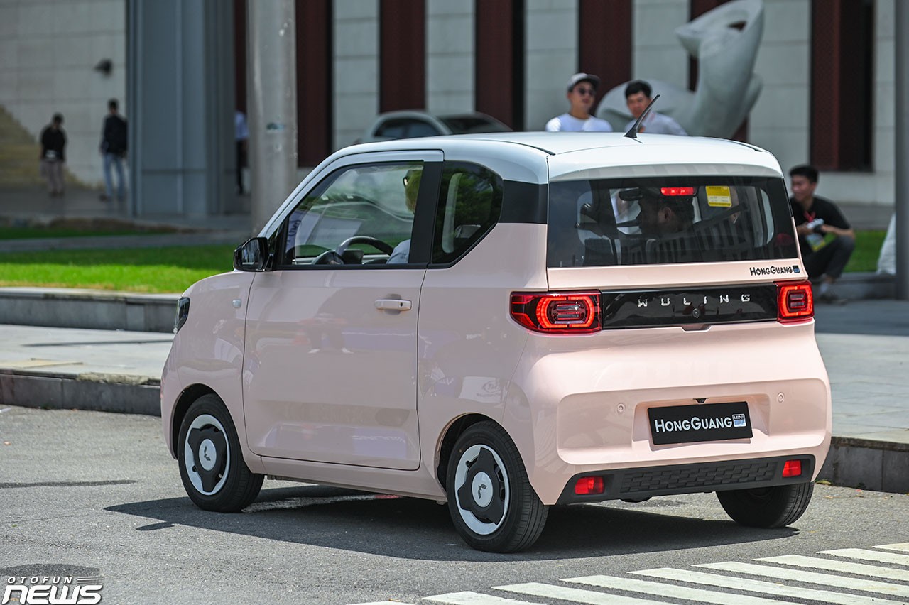 Wuling HongGuang Mini EV 2023 giá từ 239 triệu đồng, có nên mua hay không? Wuling HongGuang Mini EV 2023 phù hợp với các chị em phụ nữ