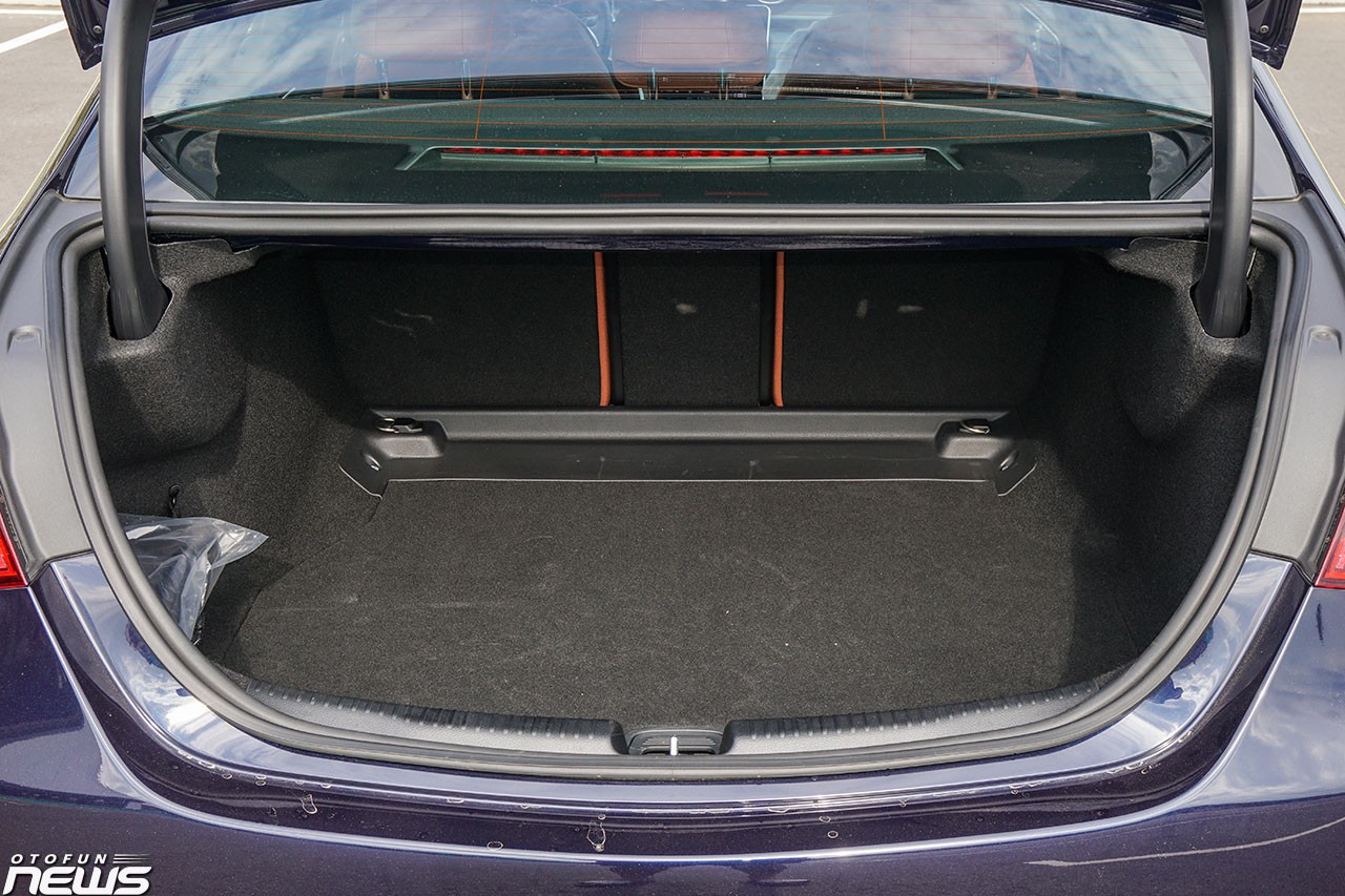 Mercedes-Benz C 200 Avantgarde 2023