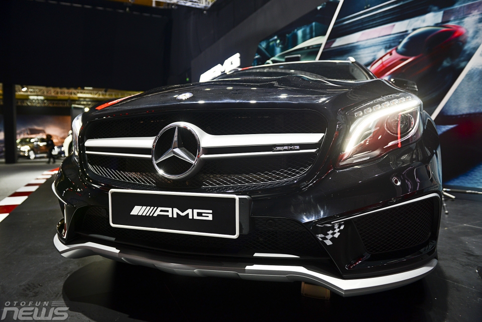 can canh mercedes amg gla 45 4matic tai fascination 2017