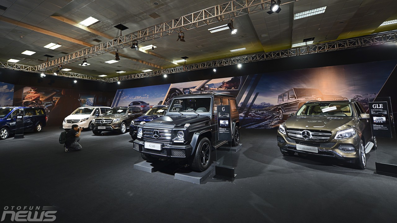 man nhan voi khong gian dang cap cua mercedes benz fascination lan thu 7