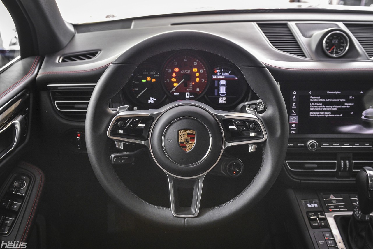 Porsche Macan GTS - Lựa chọn mới của nhà giàu Việt porsche macan gts lua chon moi cua nha giau viet