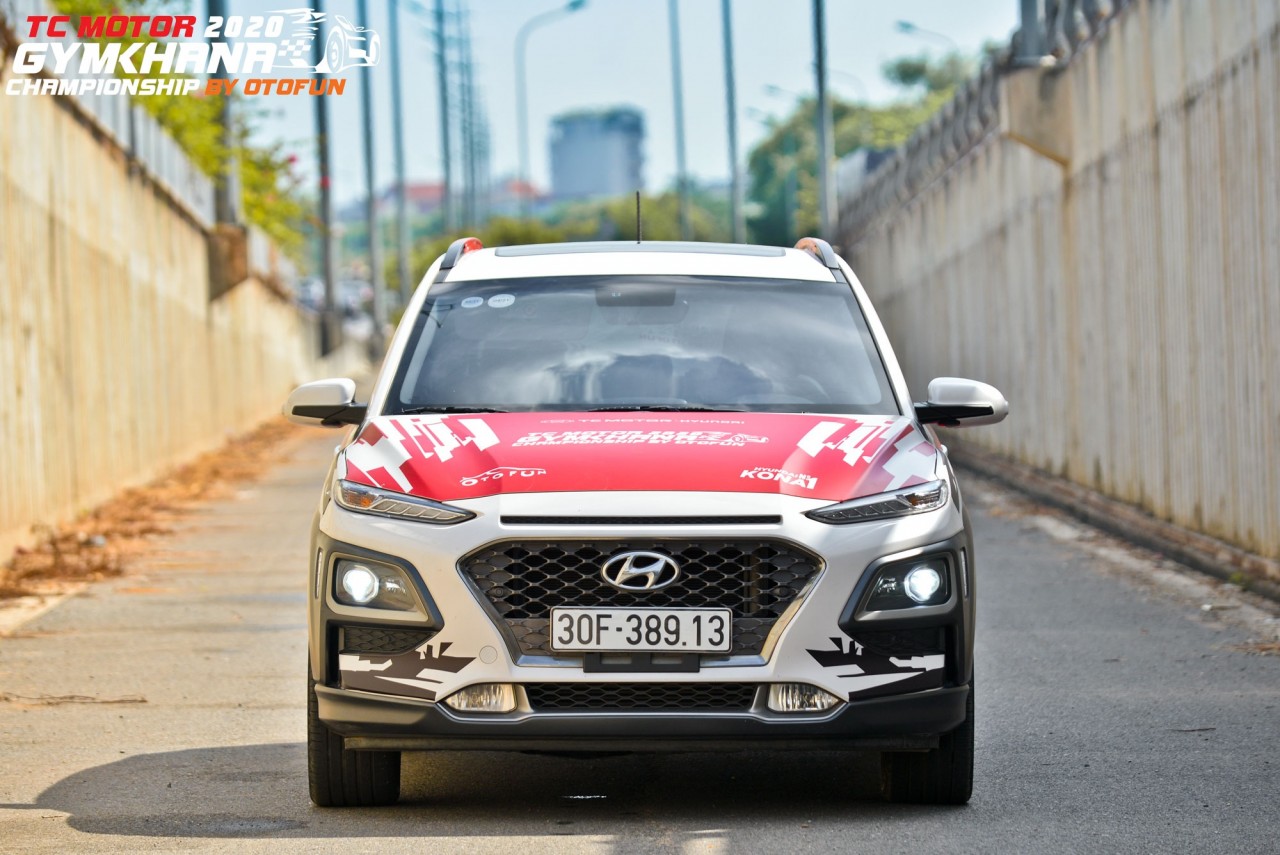 can canh hyundai kona dac biet tai tc motor goc 2020