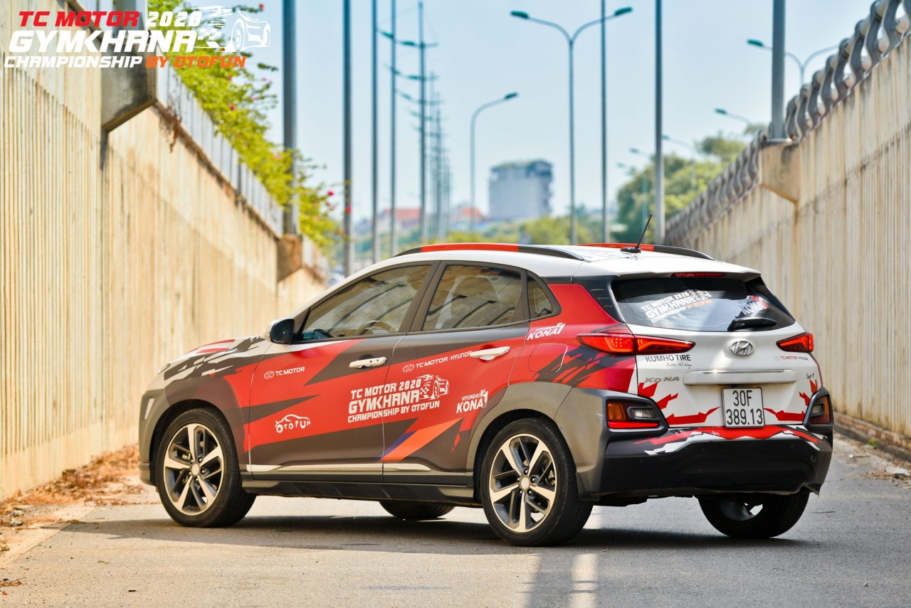 can canh hyundai kona dac biet tai tc motor goc 2020