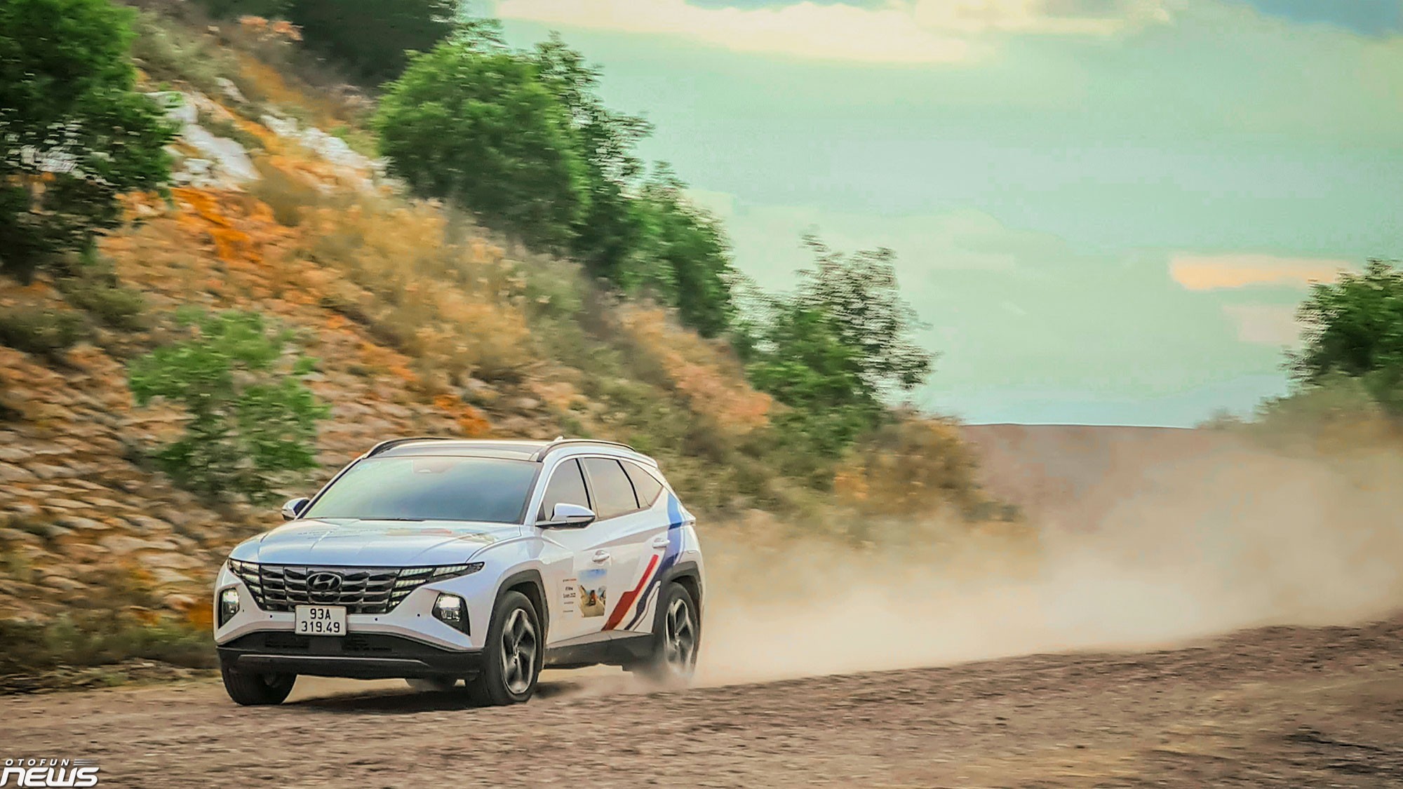 Bộ đôi Santa Fe và Tucson giảm mạnh, Accent gánh doanh số xe Hyundai tháng 7/2023 Bộ đôi Santa Fe và Tucson giảm mạnh, Accent gánh doanh số xe Hyundai tháng 7/2023