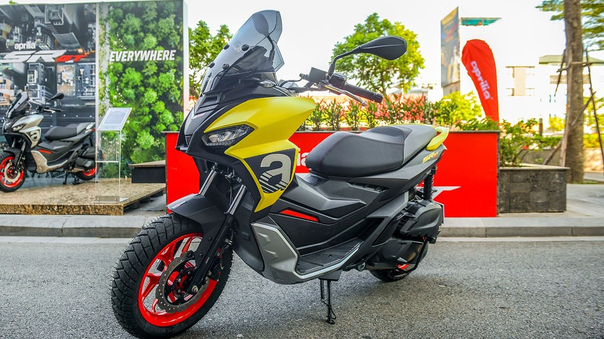 Hình chi tiết Aprilia SR GT 200 bản thể thao giá gần 100 triệu