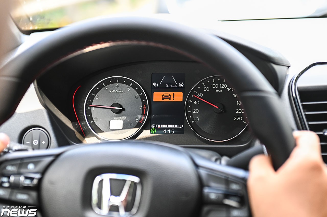 Đánh giá Honda City - Xe duy nhất phân khúc có tính năng hỗ trợ lái Đánh giá Honda City - Xe duy nhất phân khúc có tính năng hỗ trợ lái