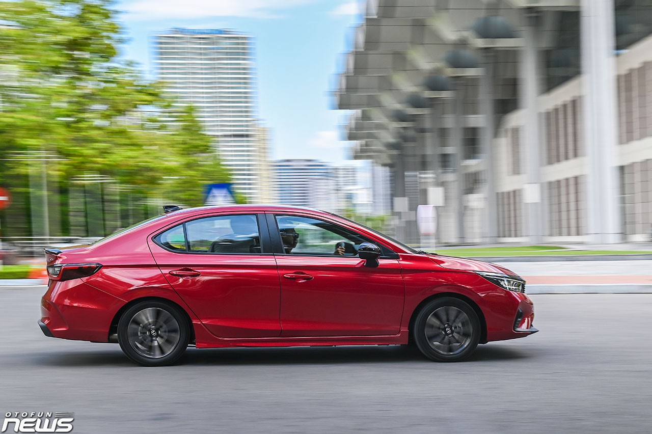 Đánh giá Honda City - Xe duy nhất phân khúc có tính năng hỗ trợ lái Đánh giá Honda City - Xe duy nhất phân khúc có tính năng hỗ trợ lái