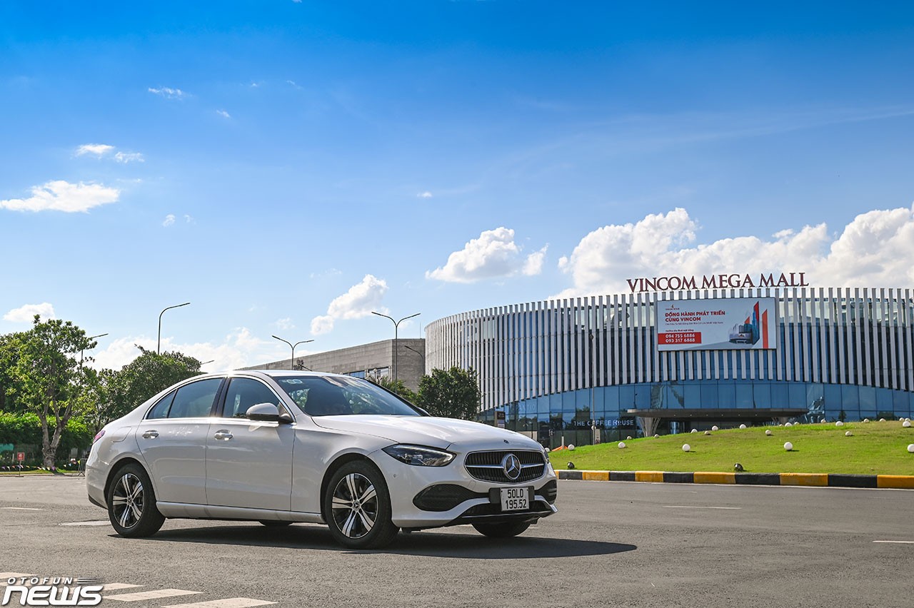 Mercedes-Benz Việt Nam tiếp tục ưu đãi 50% lệ phí trước bạ Mercedes-Benz Việt Nam tiếp tục ưu đãi 50% lệ phí trước bạ