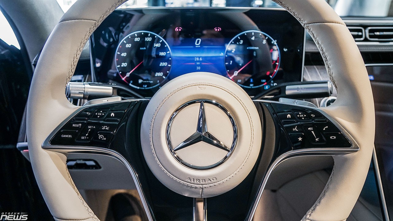 Cận cảnh Mercedes-Maybach S680 giá 16 tỷ đồng Cận cảnh Mercedes-Maybach S680 giá 16 tỷ đồng