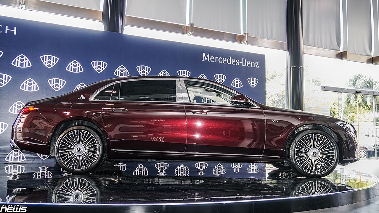 Cận cảnh Mercedes-Maybach S680 giá 16 tỷ đồng Cận cảnh Mercedes-Maybach S680 giá 16 tỷ đồng