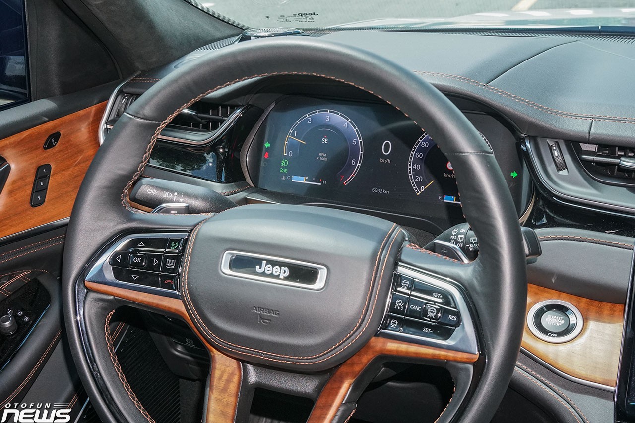 Jeep Grand Cherokee L: SUV cỡ lớn ba hàng ghế, thực dụng đúng chất Mỹ