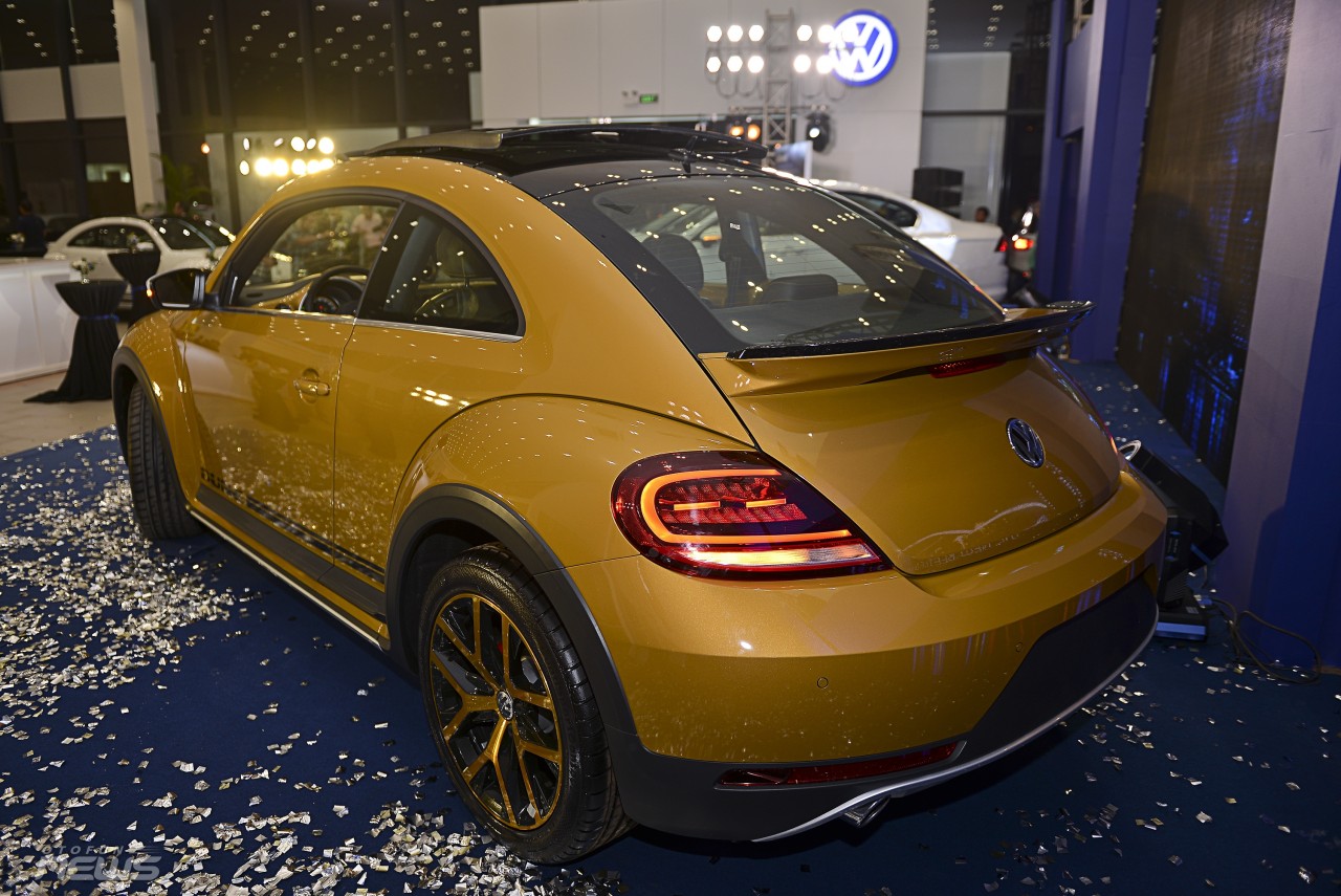suc hut kho cuong cua bo doi volkswagen new beetle dune va new passat bluemotion