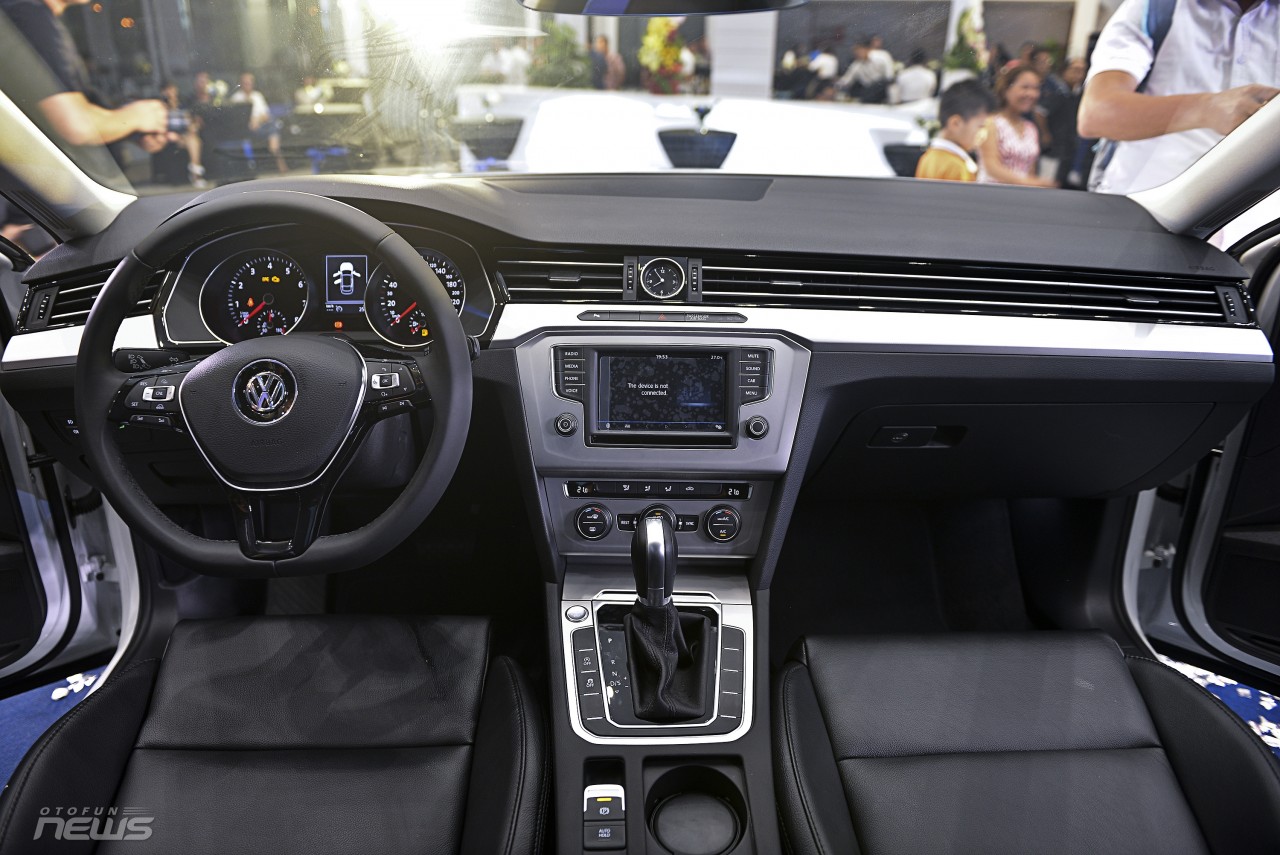suc hut kho cuong cua bo doi volkswagen new beetle dune va new passat bluemotion
