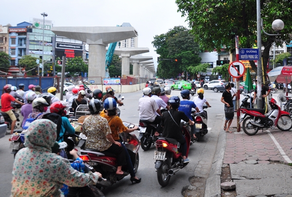 Hà Nội, TP Hồ Chí Minh sẽ kiểm tra khí thải xe máy trên 175 cm3 từ 1/7/2018 ha noi tp ho chi minh se kiem tra khi thai xe may tren 175 cm3 tu 172018