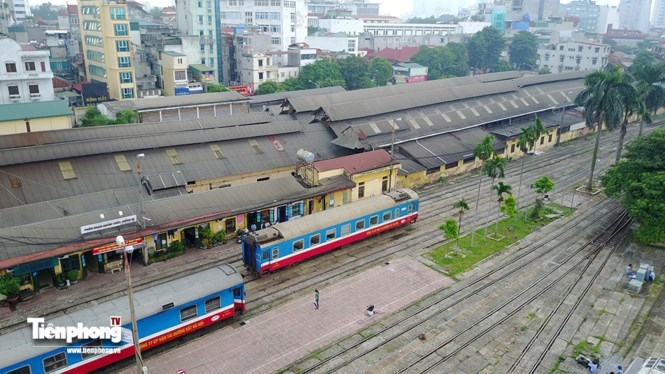 Ga Hà Nội hơn 100 tuổi - góc nhìn từ trên cao ga ha noi hon 100 tuoi goc nhin tu tren cao