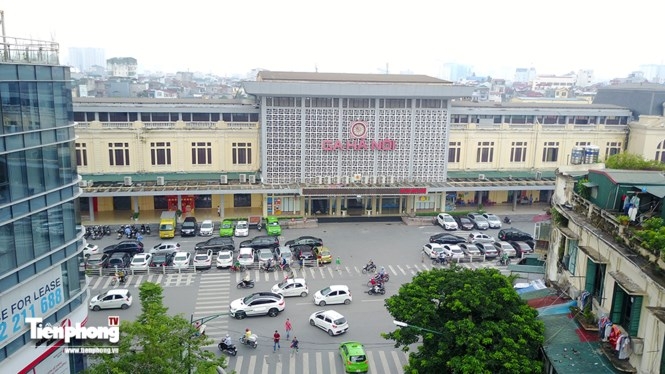 Ga Hà Nội hơn 100 tuổi - góc nhìn từ trên cao ga ha noi hon 100 tuoi goc nhin tu tren cao