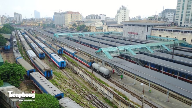 Ga Hà Nội hơn 100 tuổi - góc nhìn từ trên cao ga ha noi hon 100 tuoi goc nhin tu tren cao