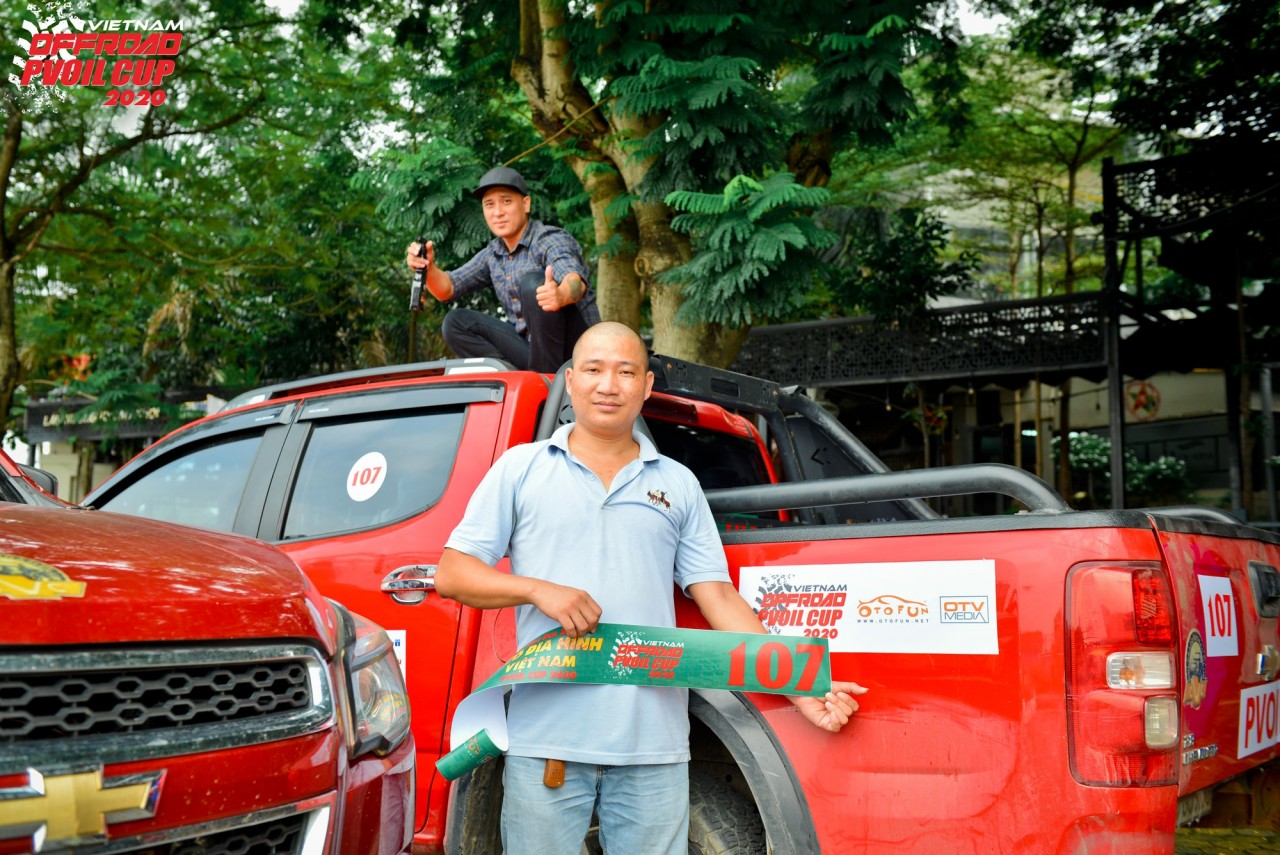 160 tay dua do ve ha noi mot ngay truoc pvoil voc 2020