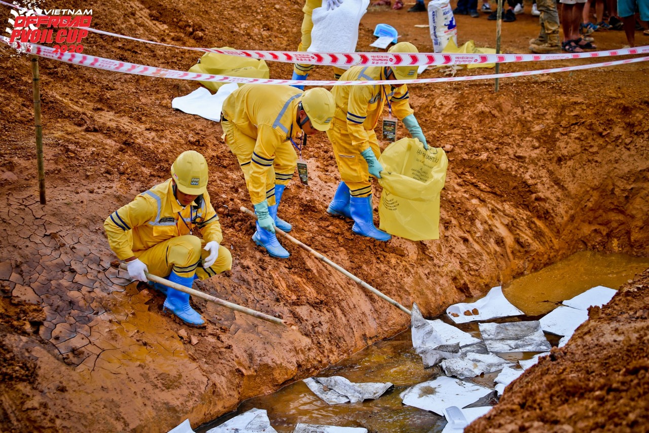 trung tam sos dong hanh cung giai pvoil voc 2020