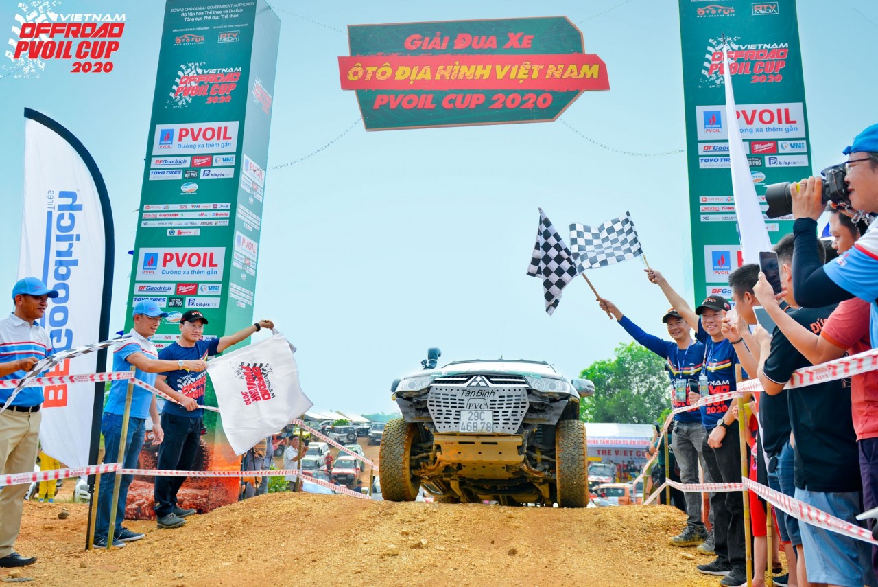 pvoil voc 2020 nhung ong choi offroad la nguoi hieu sau nhat ve an toan
