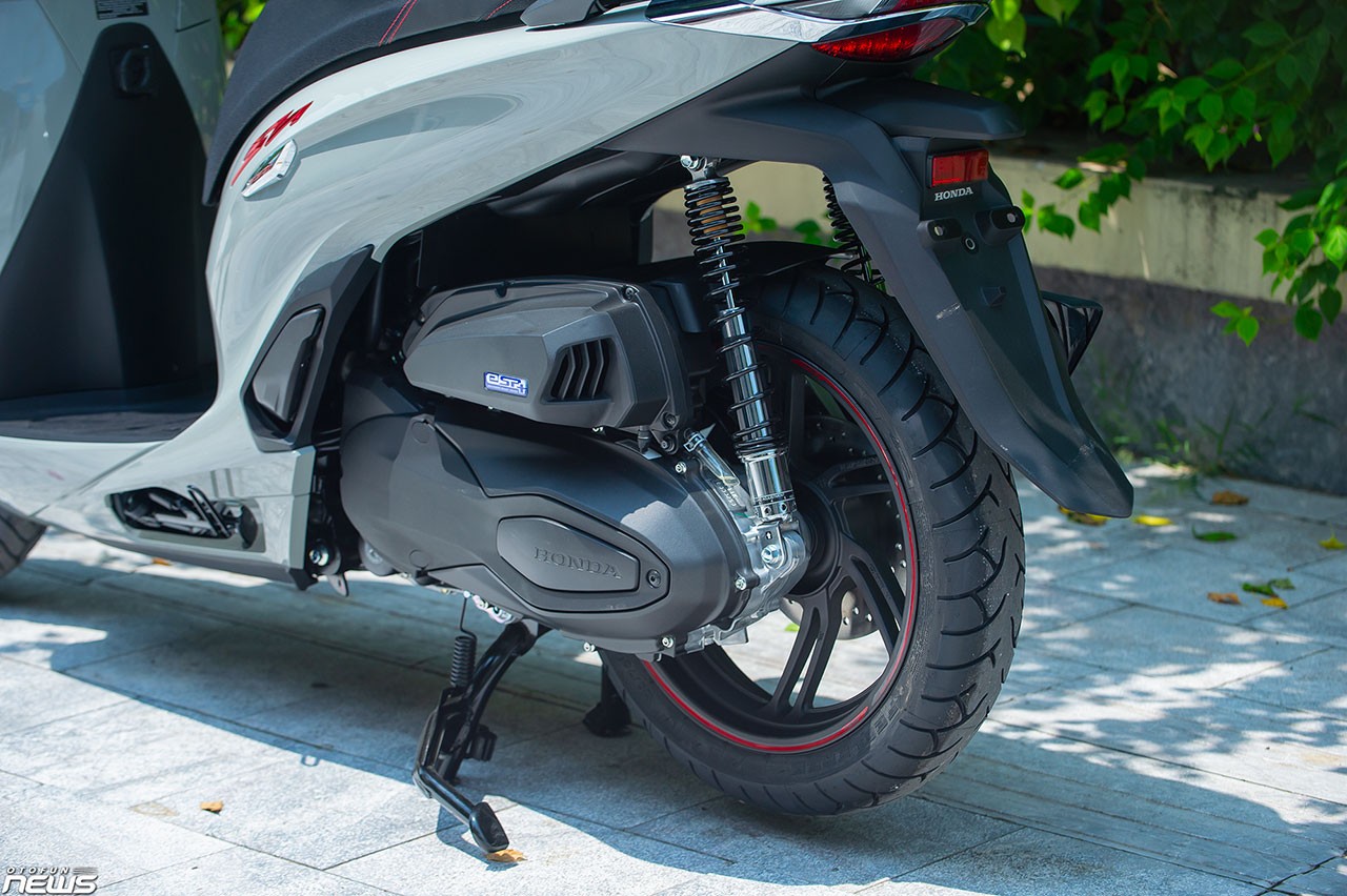 Chi tiết Honda SH350i giá gần 150 triệu tại Việt Nam