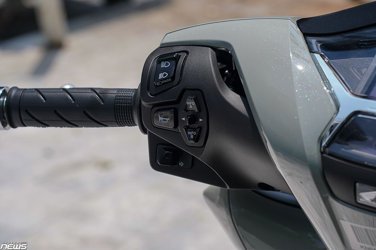 Chi tiết Honda SH350i giá gần 150 triệu tại Việt Nam