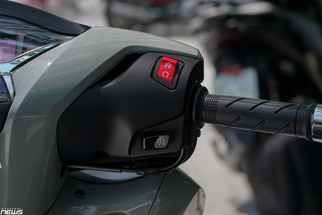Chi tiết Honda SH350i giá gần 150 triệu tại Việt Nam