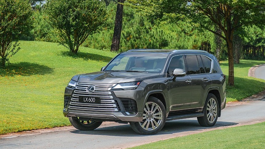 Hình chi tiết Lexus LX600 VIP giá 9,2 tỷ tại Việt Nam