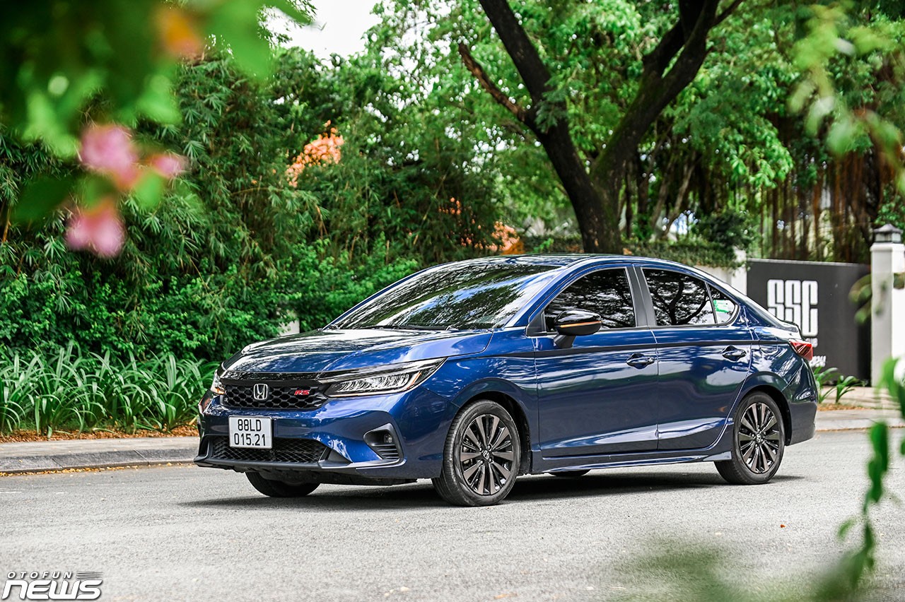 Đánh giá Honda City 2023: Sedan hạng B cho người thích lái