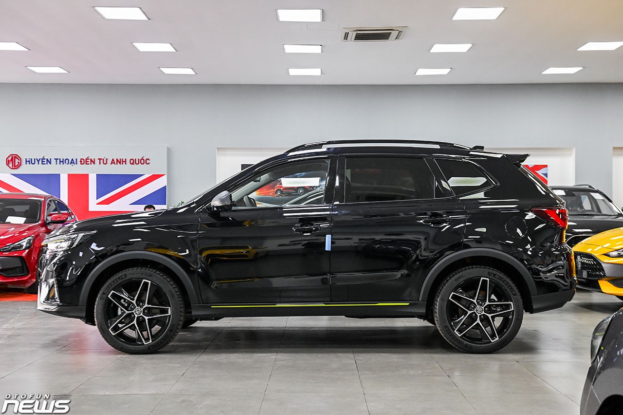 MG RX5 giảm gần 100 triệu tại đại lý, giá tương đương Kia Seltos MG RX5 giảm gần 100 triệu tại đại lý, giá tương đương Kia Seltos