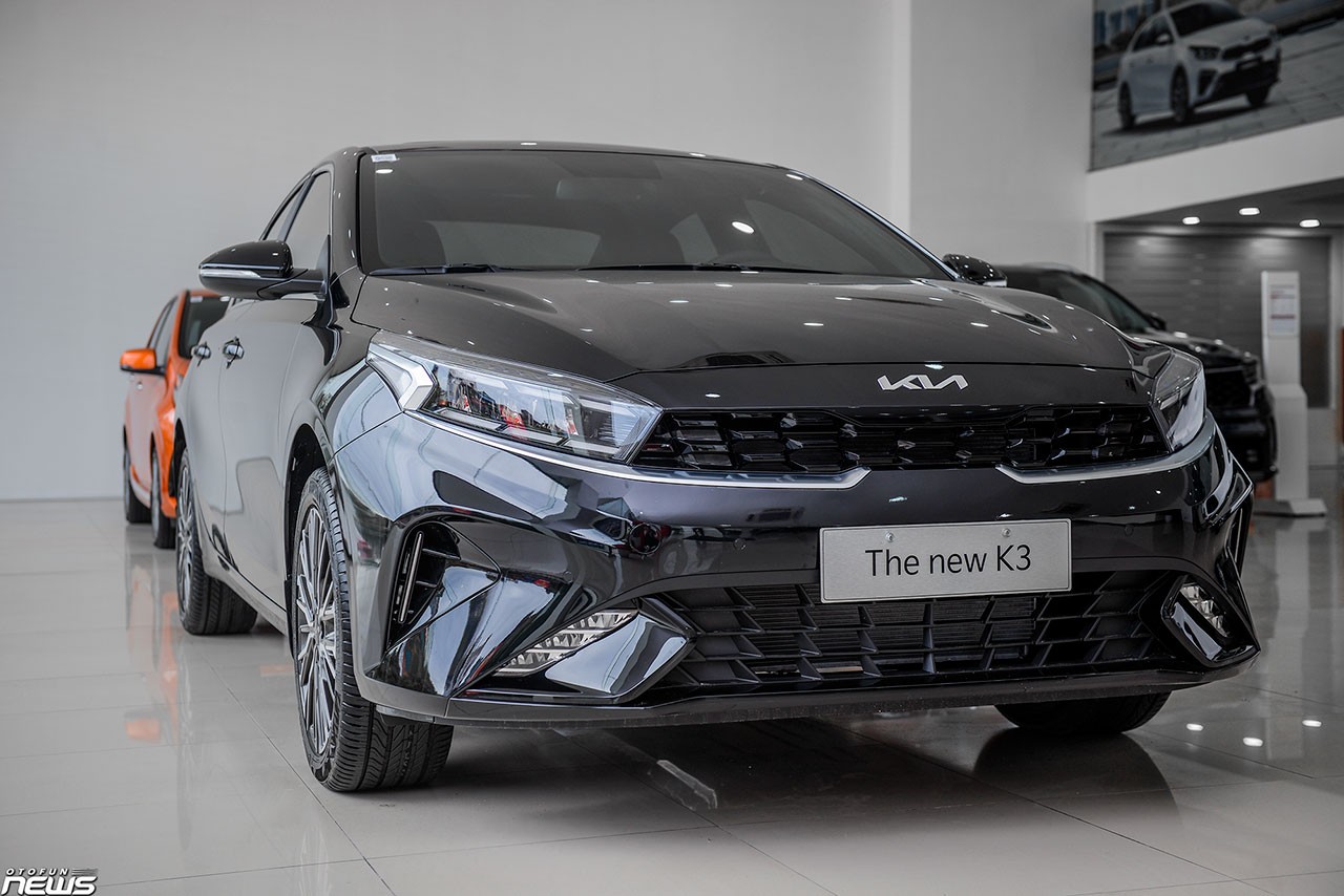 Người Việt không còn chuộng xe Nhật hay sedan giá rẻ Người Việt không còn chuộng xe Nhật hay sedan giá rẻ