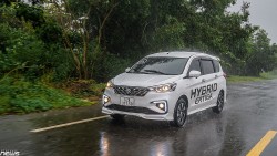 Những mẫu xe hybrid đang giảm giá trăm triệu trong tháng 1/2024