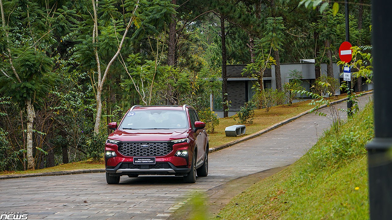 Đánh giá Ford Territory