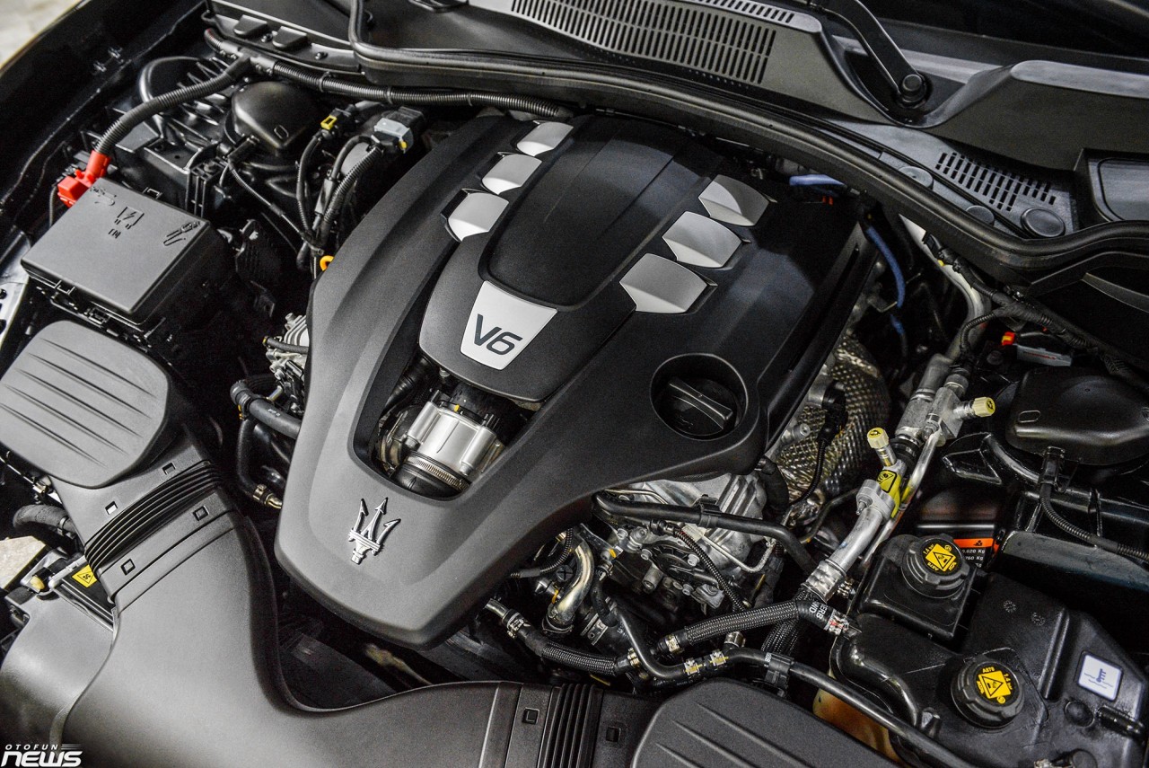 Chi tiết Maserati Ghibli Ribelle duy nhất Việt Nam Chi tiết Maserati Ghibli Ribelle duy nhất Việt Nam