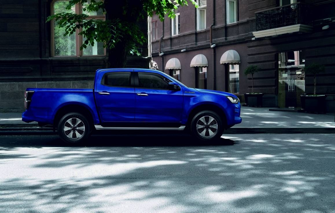 Isuzu D-Max hoàn toàn mới sẽ ra mắt trong tháng 3 Isuzu D-Max hoàn toàn mới sẽ ra mắt trong tháng 3