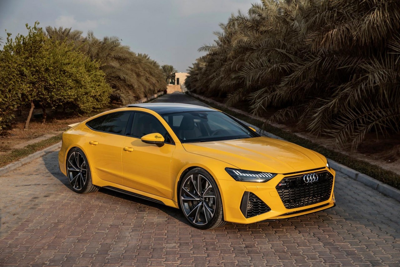 Audi RS7 2021 với màu vàng Vegas