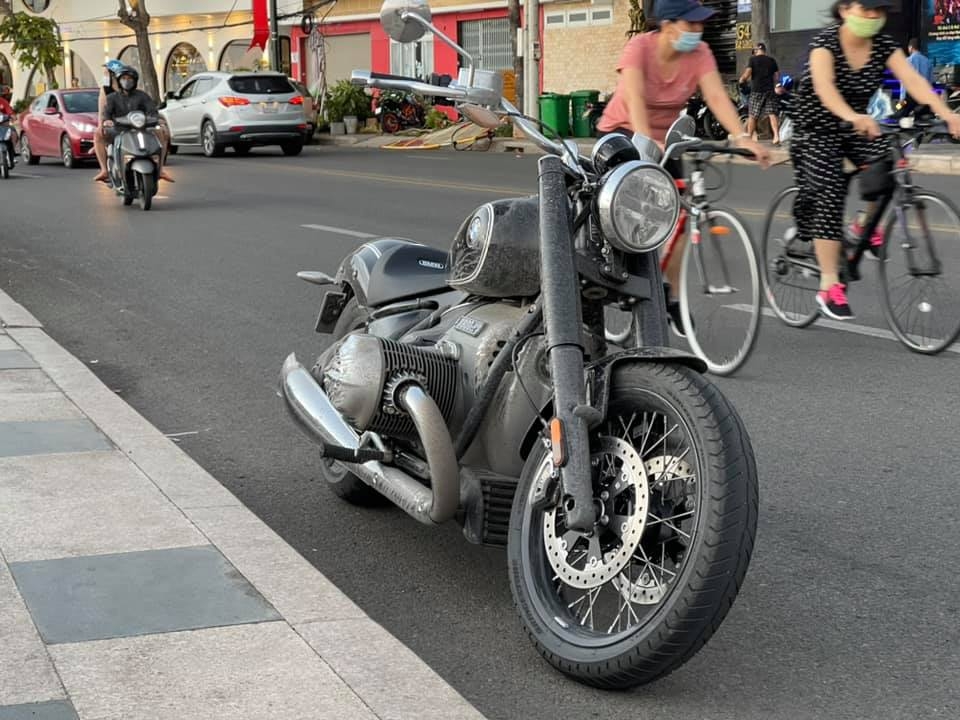 Người đầu tiên sở hữu mô-tô BMW R18 tại Việt Nam nói gì?