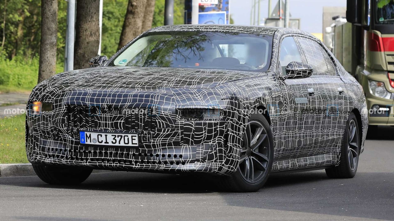 BMW i7 sedan dự kiến ra mắt vào năm 2022