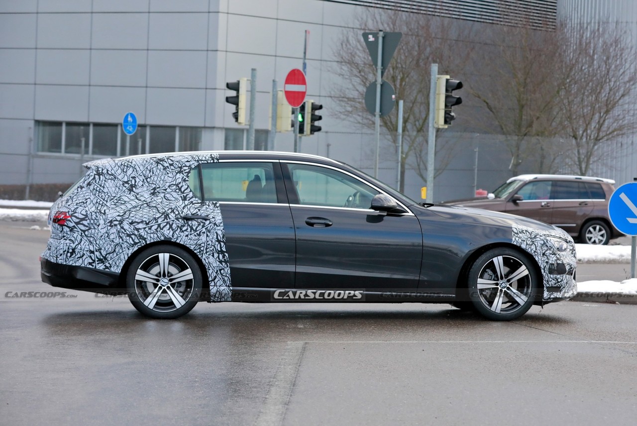 Mercedes C-Class hoàn toàn mới ra mắt cuối tháng này Mercedes C-Class hoàn toàn mới ra mắt cuối tháng này