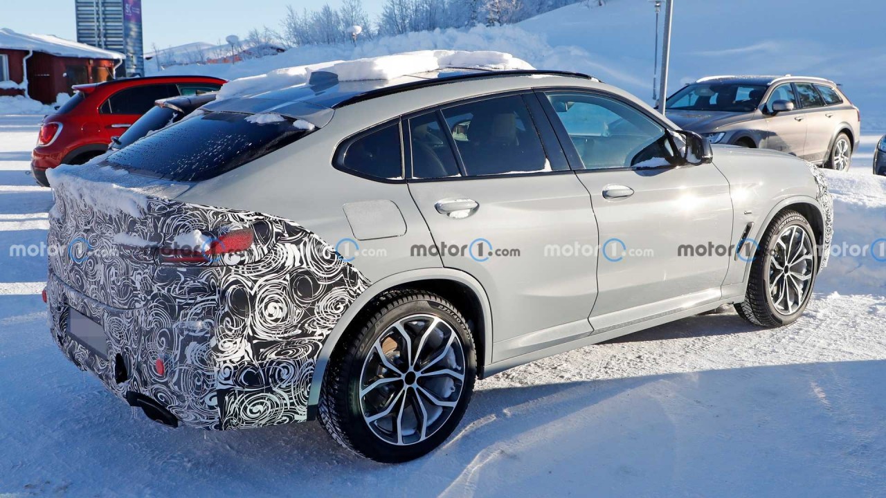 BMW X4 facelift 2022 hé lộ những thông tin đầu tiên BMW X4 facelift 2022 hé lộ những thông tin đầu tiên