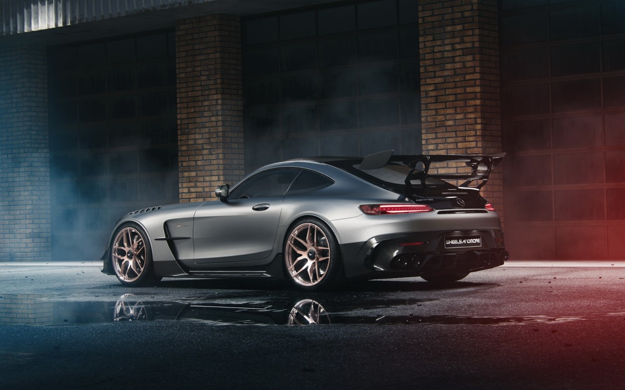 Những thông tin thú vị xung quanh Mercedes-AMG GT Black Series mới Khóa mâm xe - Tùy chọn trị giá tới 20.000 USD trên siêu xe Mercedes-AMG GT Black Series