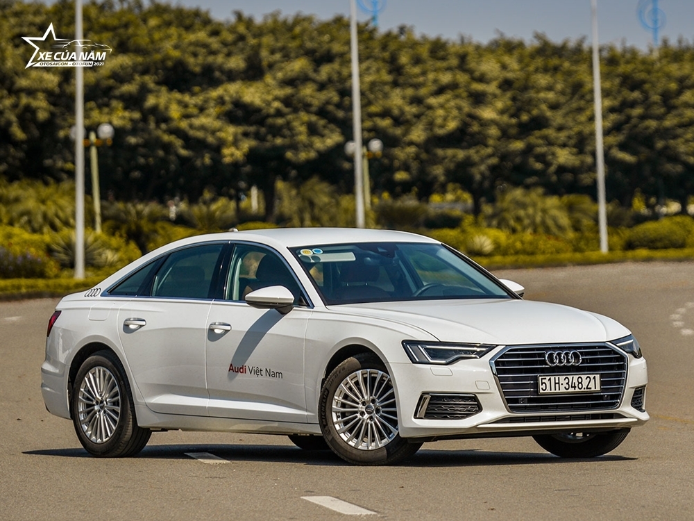 Xe của năm 2021: Sedan hạng sang cỡ trung Xe của năm 2021: Sedan hạng sang cỡ trung