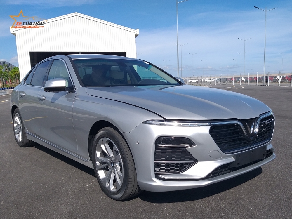 Xe của năm 2021: Sedan hạng sang cỡ trung Xe của năm 2021: Sedan hạng sang cỡ trung