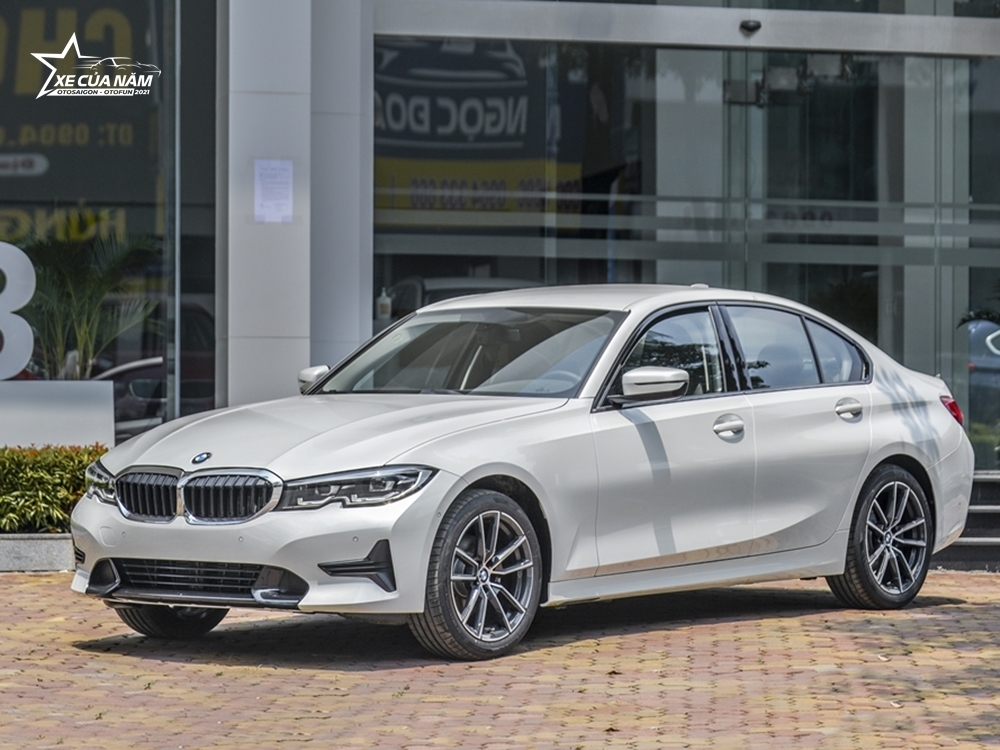 Xe của năm 2021: Sedan hạng sang cỡ nhỏ Xe của năm 2021: Sedan hạng sang cỡ nhỏ