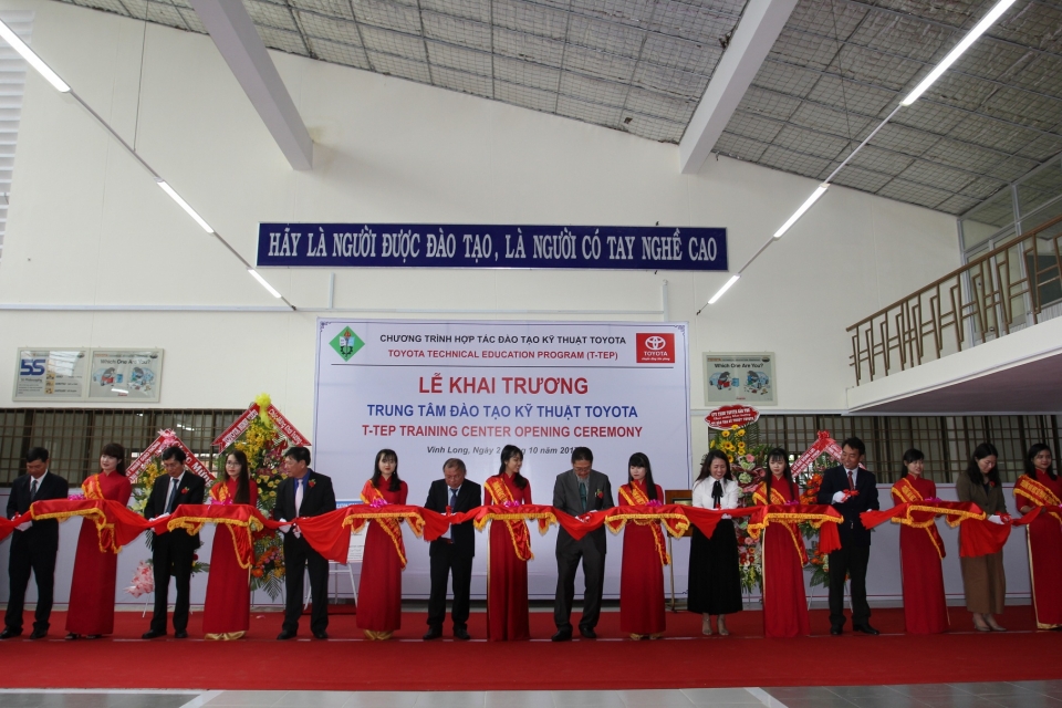 Toyota Việt Nam tổng kết năm 2017 thành công toyota viet nam tong ket nam 2017 thanh cong