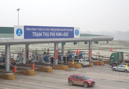 cam do xe qua 5 phut tai tram thu phi sang kien hay toi kien