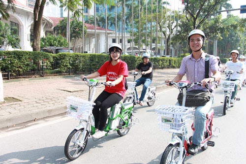 Quy định về độ tuổi điều khiển xe dưới 50cc quy dinh ve do tuoi dieu khien xe duoi 50cc