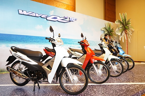Hai mẫu xe máy Honda Wave giảm giá mạnh sau Tết hai mau xe may honda giam gia manh sau tet