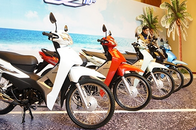 Hai mẫu xe máy Honda Wave giảm giá mạnh sau Tết